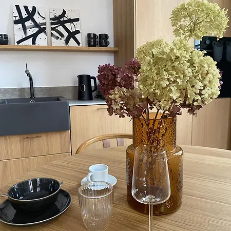 Townhall 아파트 *