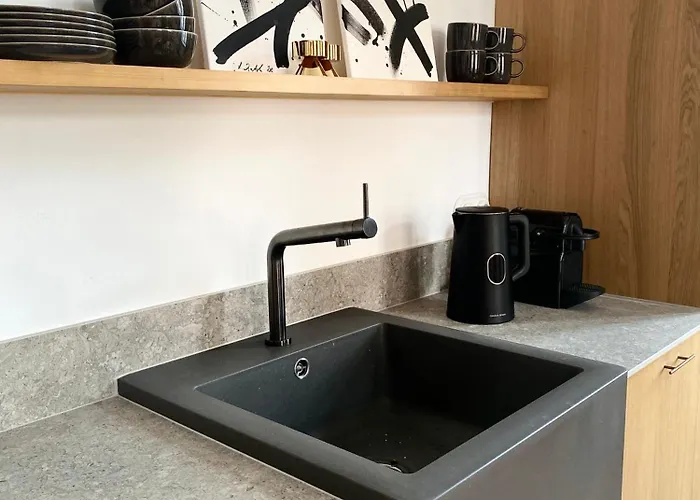 Townhall * 포즈난