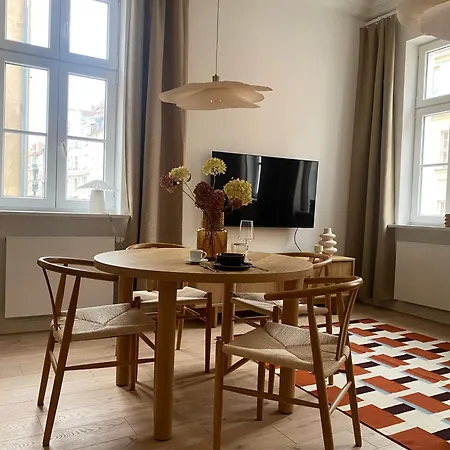 Διαμέρισμα Townhall *